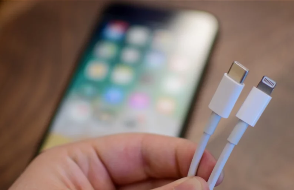 Apple buộc phải sản xuất thiết bị có cổng USB-C vào năm 2024 - Istar Home
