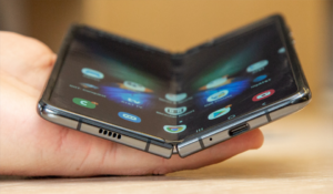 Giống Toyota của ngành ô tô, Apple có lý do để không phát triển sản phẩm smartphone màn hình gập | Istarhome.vn